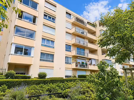 le petit-quevilly (76140) - appartement familial 96 m² – 3 chambres – beau potentiel – bal
