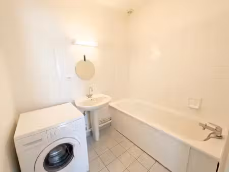 rouen rive gauche - t3 lumineux de 71m² avec balcon et box fermé - idéal famille ou invest