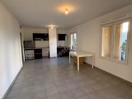 appartement toulon 3 pièce(s) 60.40 m2