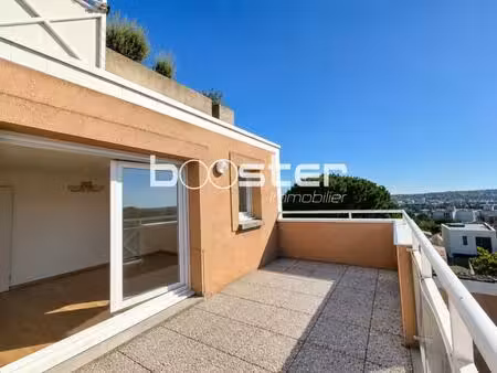 guilhemery - superbe 2 pieces avec double terrasses plein ciel et parking