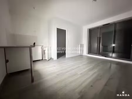 t2 non meublé - 33  rue de villacoublay  78140  vélizy-villacoublay  france