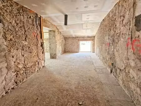 à vendre à montfrin - maison de village de 85m² avec terrasse tropézienne