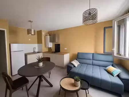 location meublée appartement 2 pièces 41 m² à le bouscat (33110)  880 €