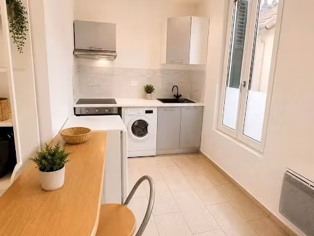 location appartement 1 pièce 20 m² à les pavillons-sous-bois (93320)  795 €