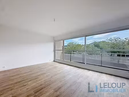 location appartement 3 pièces 75.1 m² à rouen (76000)  900 €