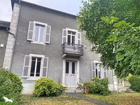 vente maison 7 pièces 205 m² chaum (31440)