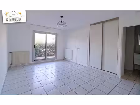 location appartement 1 pièce 30.16 m² à ferney-voltaire (01210)  891 €