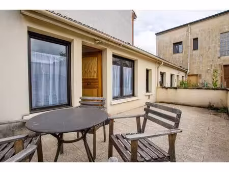 location studio 52 rue anatole france 94800 villejuif