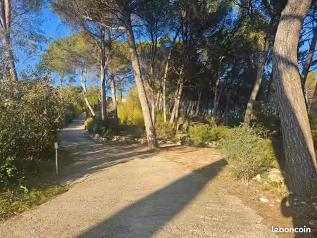 terrain 1 814 m² ventabren