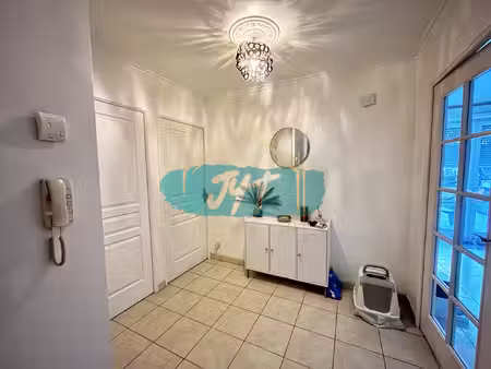appartement f2 + terrasse  jardin  cave et parking - goussai