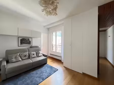 location meublée appartement 2 pièces 30 m² à paris 6ème (75006)  1 450 €