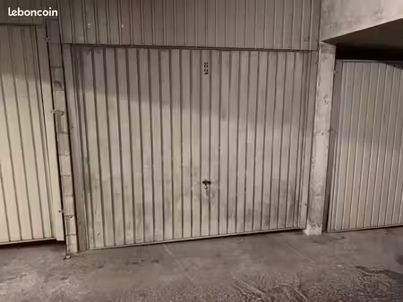 garage/box 12 m² francheville