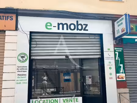 local commercial 25 m² nice