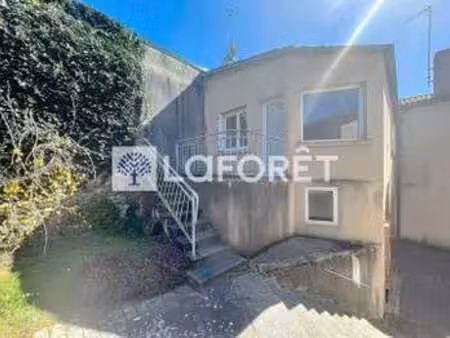 location appartement 3 pièces à bressuire (79300) : à louer 3 pièces / 55m² bressuire