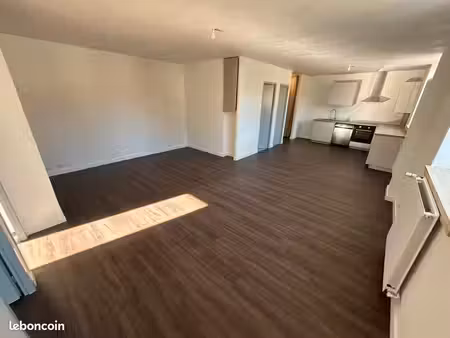 appartement t3 roche-lez-beaupré