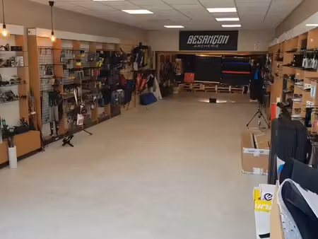 local commercial 120m²