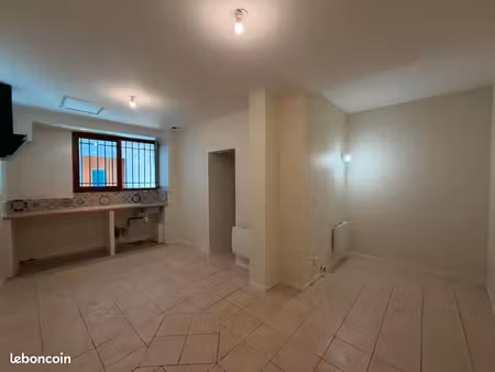 appartement t2 de 45 m² - romans