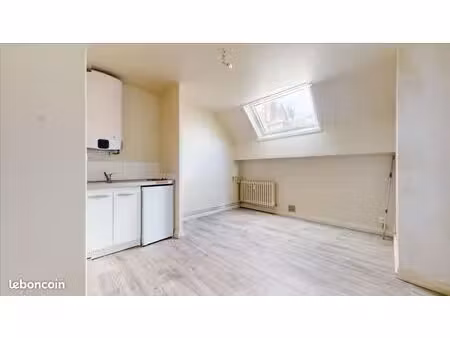 studio 1 pièce 19 m²