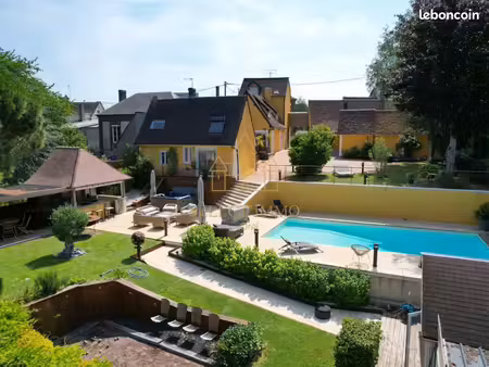 maison 7 pièces 190 m²