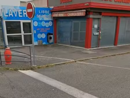 boucherie charcuterie traiteur ou tous commerce a louer ou a vendre