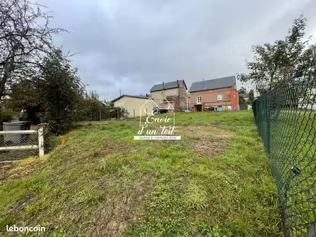 terrain 318 m² le neubourg
