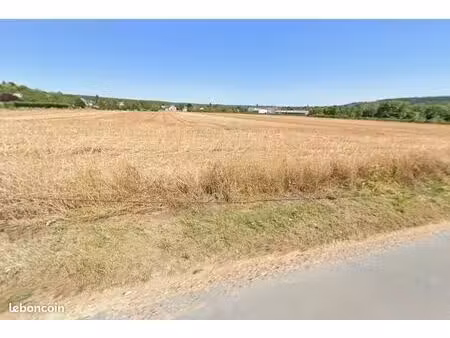 terrain à bâtir de 700 m² à marcilly-sur-eure (27)