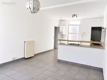 appartement 2 pièces 42 m²
