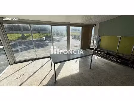 commercial_premise