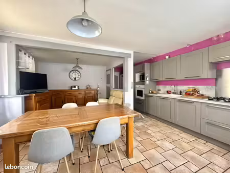 maison de ville 4 pièces 67 m²