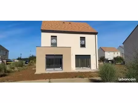 terrain 739 m² port mort