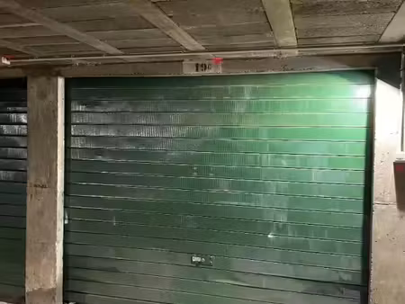 garage 13 m² valence