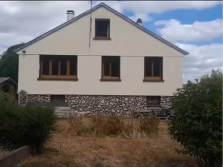 maison 82m2 sur sous sol complet au haut cierrey 27930