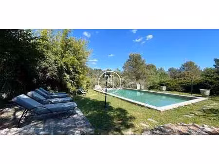 maison avec piscine eygalières (13)