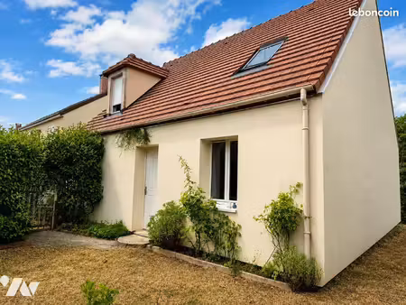 maison 6 pièces 110 m²