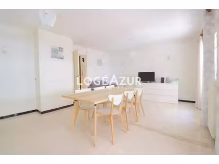 location appartement 2 pièces 59 m² à antibes (06600)