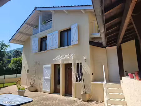 belle maison 3 chambres 135 m²