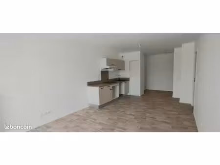 appartement 3 pièces 65 m²