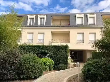 location appartement 1 pièce 24.43 m² à le raincy (93340)  720 €