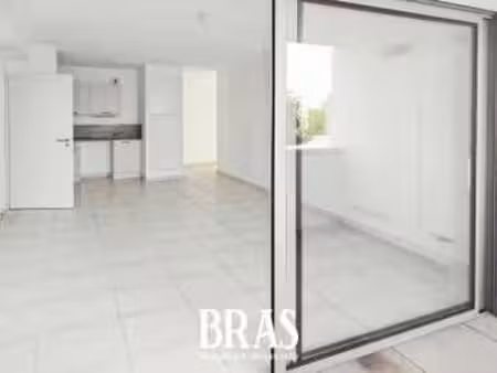 vente appartement 3 pièces aux sables-d'olonne (85100) : à vendre 3 pièces / 64m² les sabl