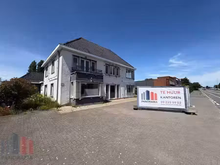 instapklare kantoorvilla met top visibiliteit van de n60