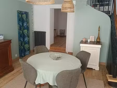 maison meublée carhaix