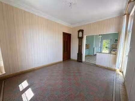 maison de maître à rénover entièrement