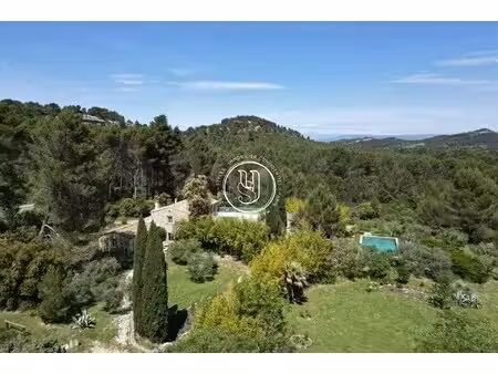 villa saint-rémy-de-provence - 8 chambres - 380m²