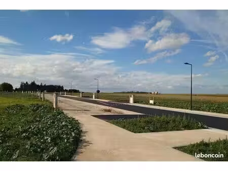 terrain à bâtir de 777 m² à corancez (28)