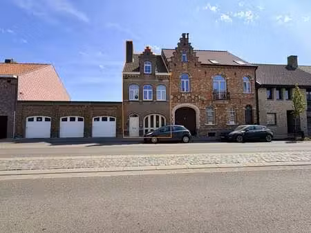 appartement à louer à lo € 700 (lquat) - vastgoed zebra | zimmo