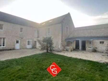 vente maison à creully-sur-seulles (14480) : à vendre / creully-sur-seulles