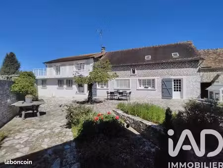 longère 6 pièces 164 m²
