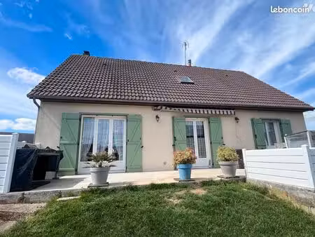 pavillon 6 pièces 141 m²