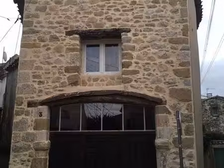 maison de village en pierres 82m2 sur 2 niveaux