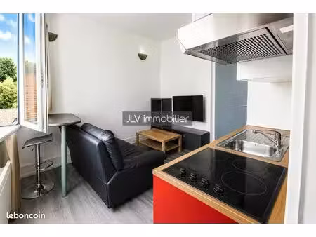 appartement 4 pièces 19 m²